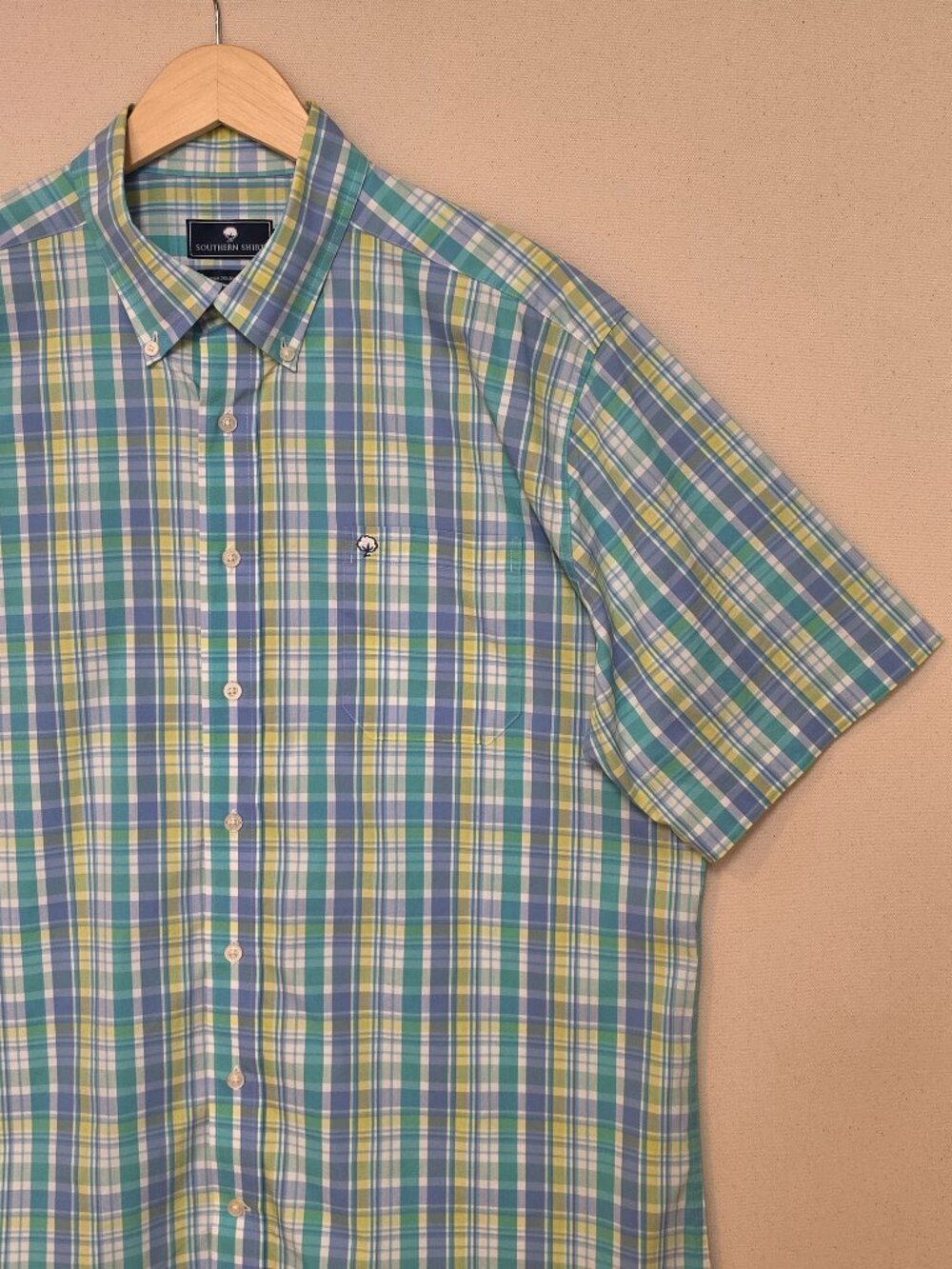 Southern Shirt Co Short Sleeve Button Down XL
